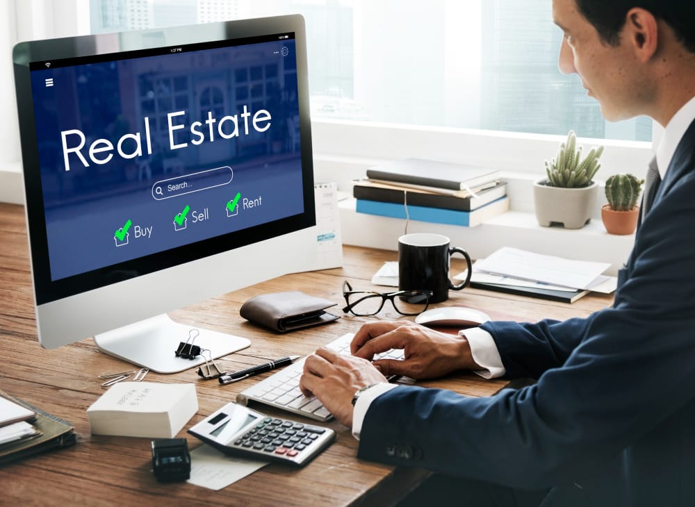Top 15 Web Scraping Data Providers for Real Estate Industry in 2025